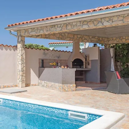 Holiday home Gorgeous In Betiga With Wifi