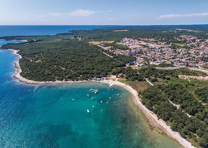 Three-bedroom Betiga With A Fireplace 02 Semesterbostad *